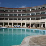 Meia Lua Hotel 3*
