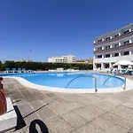 Hotel Meia Lua