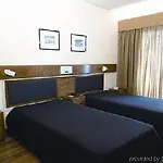Hotel Meia Lua 3*