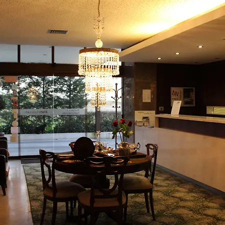 Meia Lua Отель 3*