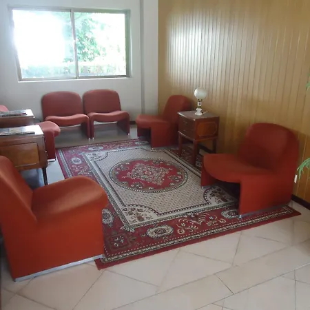 Meia Lua Отель Овар