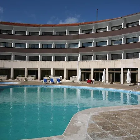 Meia Lua Hotel 3*