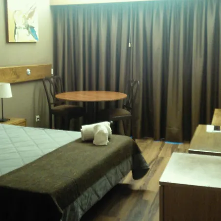 Meia Lua Hotel