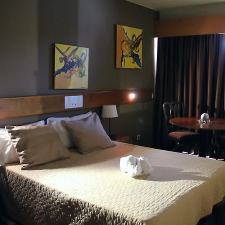 Hotel Meia Lua
