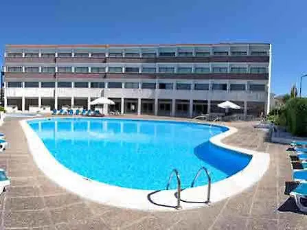 호텔 Meia Lua 오바