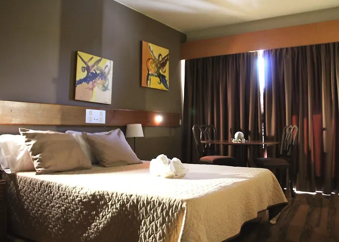 Meia Lua Szálloda 3*