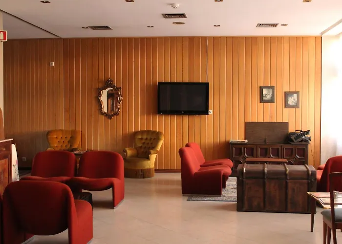 Meia Lua فندق 3*