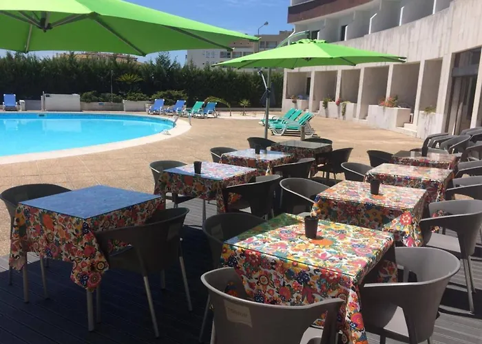 فندق Meia Lua 3*